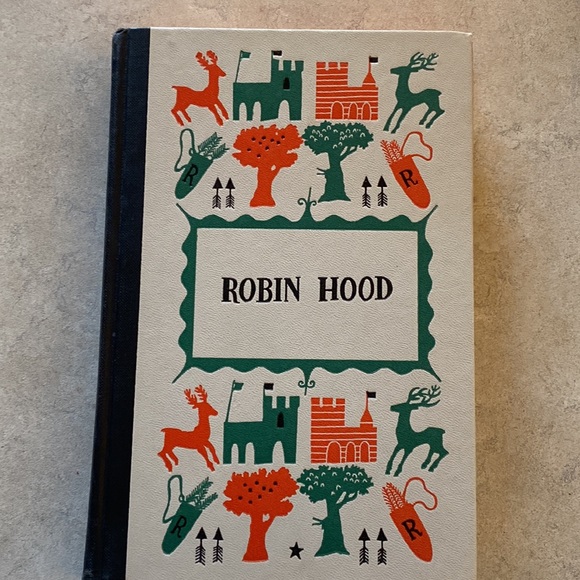 Set of Vintage Storybooks VG Used Condition - Picture 7 of 13